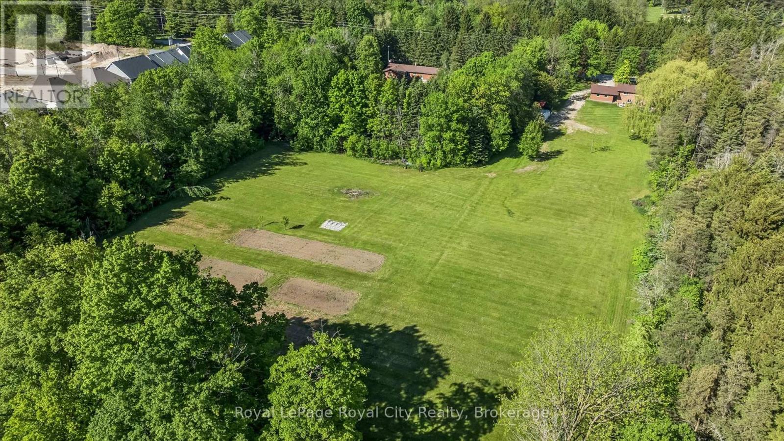 












103 GILKISON STREET

,
Centre Wellington,




Ontario
N0B1S0

