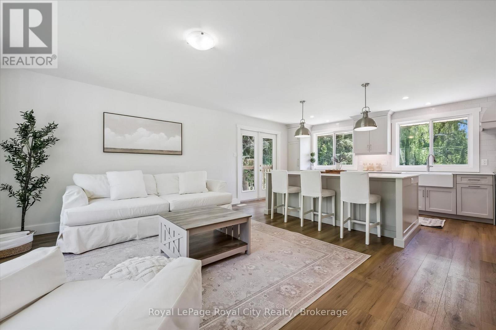 












103 GILKISON STREET

,
Centre Wellington,




Ontario
N0B1S0

