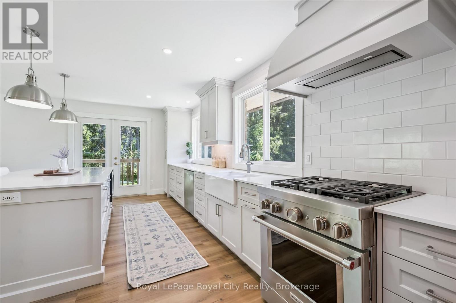 












103 GILKISON STREET

,
Centre Wellington,




Ontario
N0B1S0

