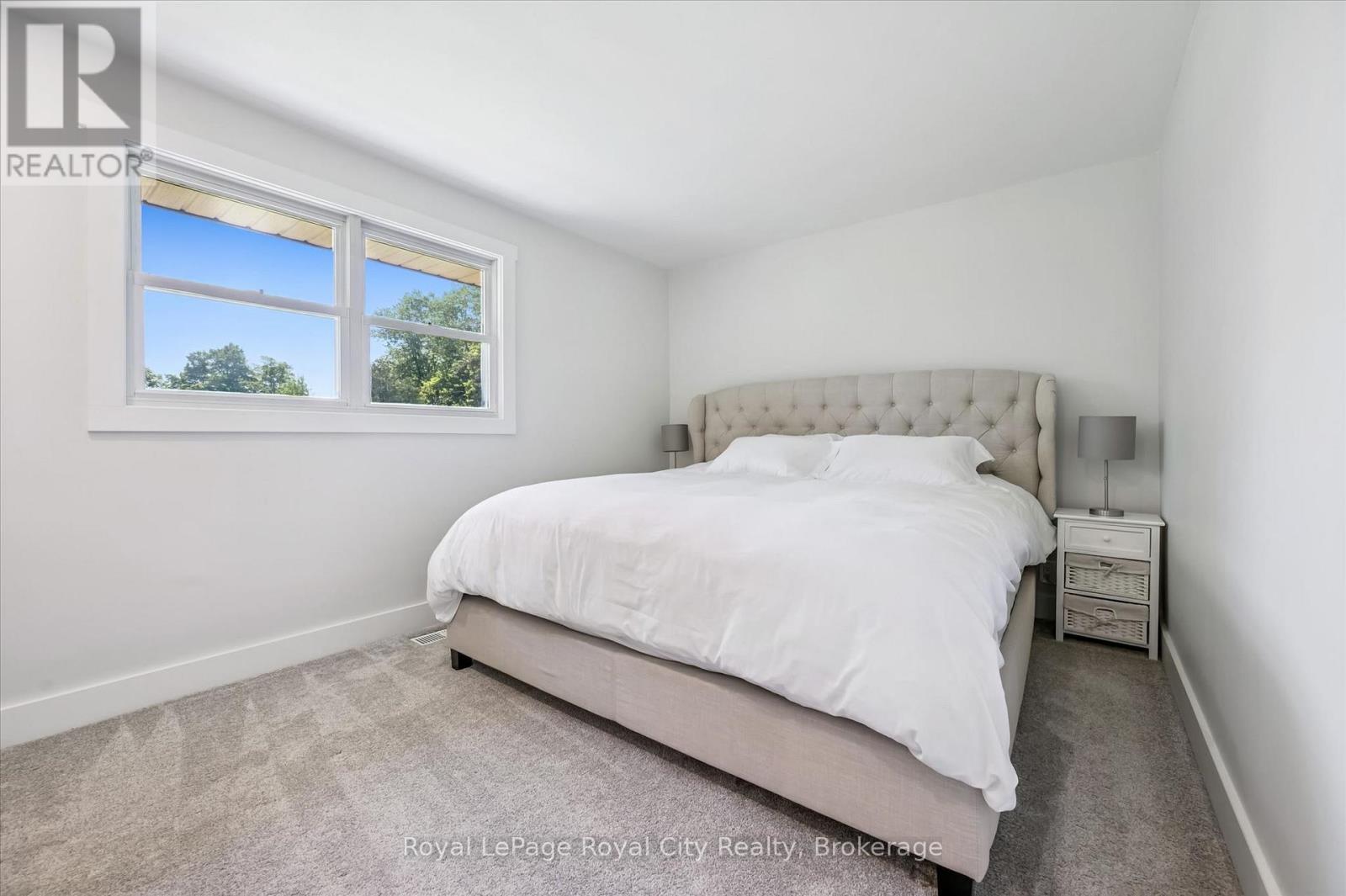 












103 GILKISON STREET

,
Centre Wellington,




Ontario
N0B1S0

