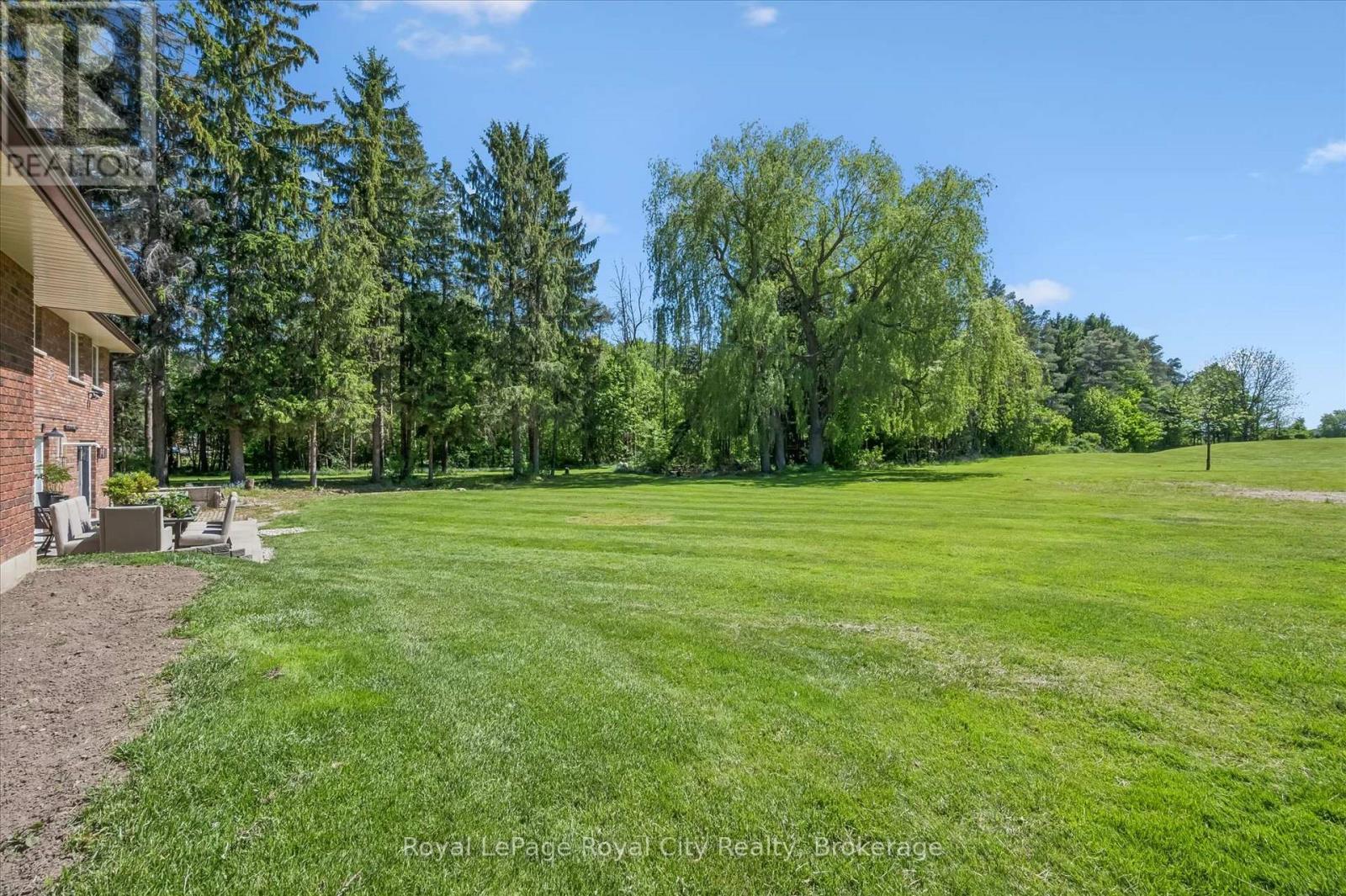 












103 GILKISON STREET

,
Centre Wellington,




Ontario
N0B1S0

