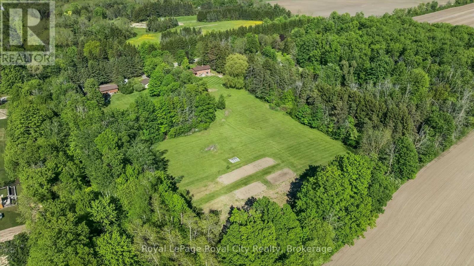 












103 GILKISON STREET

,
Centre Wellington,




Ontario
N0B1S0

