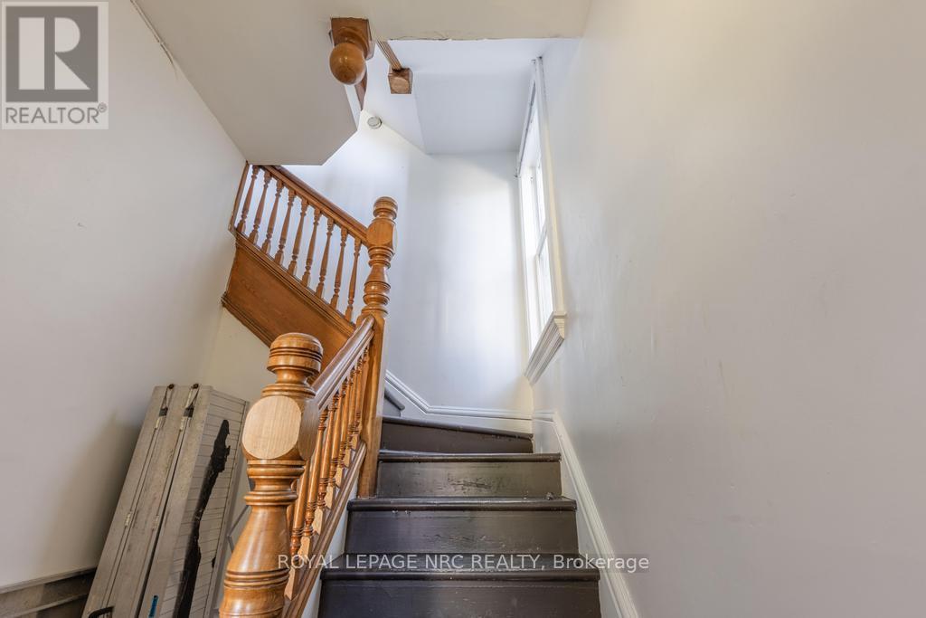 












58 ONTARIO STREET

,
St. Catharines (Downtown),




Ontario
L2R5J4

