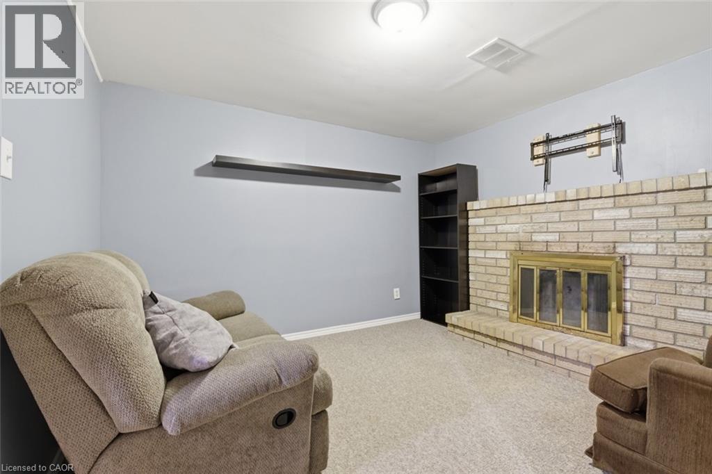 












54 MERRITT Crescent

,
Grimsby,




Ontario
L3M5B7

