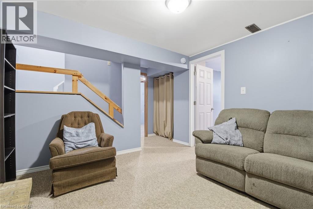 












54 MERRITT Crescent

,
Grimsby,




Ontario
L3M5B7


