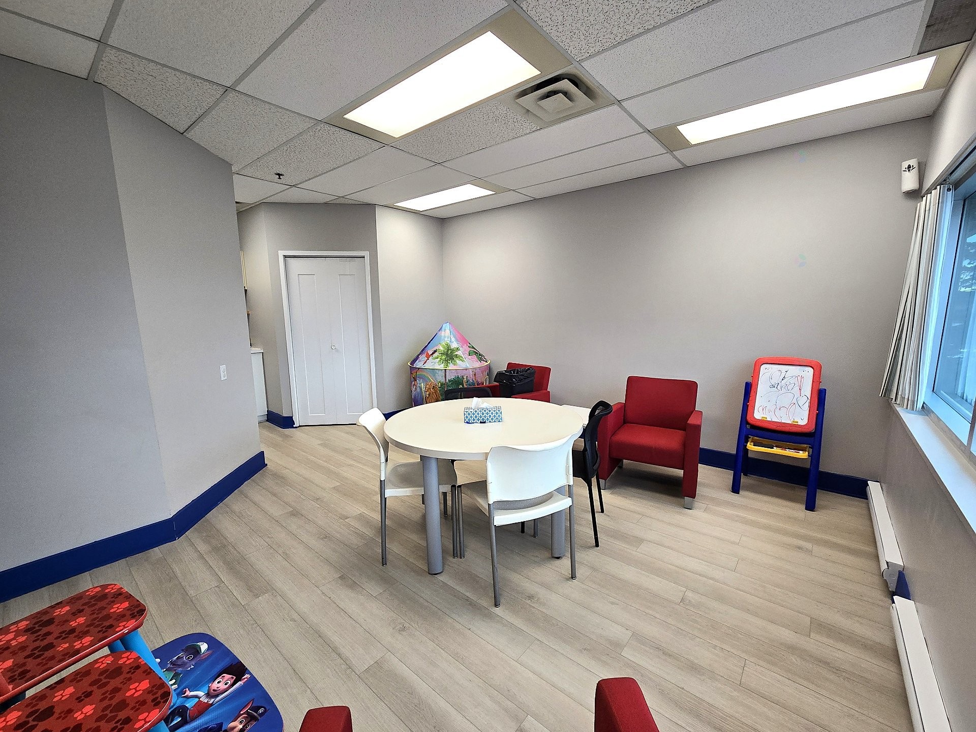 









4650


Boul. des Laurentides

, 205,
Laval (Vimont),




QC
H7K2J4


