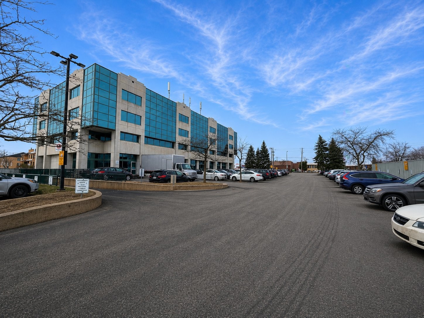 









4650


Boul. des Laurentides

, 205,
Laval (Vimont),




QC
H7K2J4

