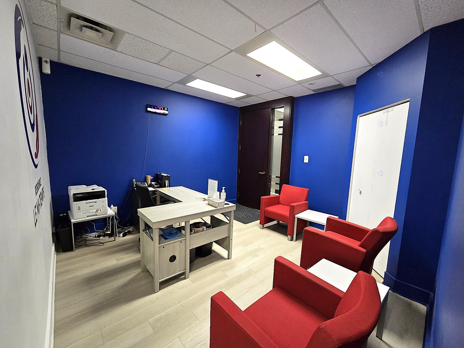 









4650


Boul. des Laurentides

, 205,
Laval (Vimont),




QC
H7K2J4

