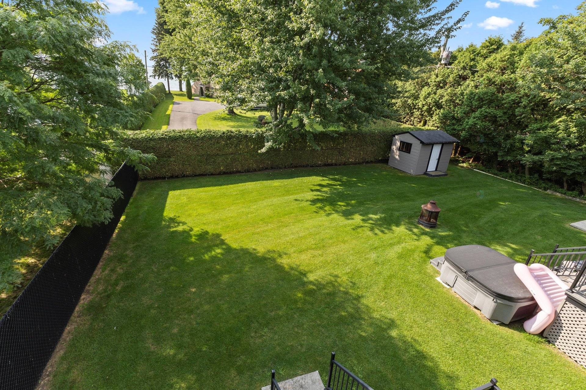 









1185Z


Rue Principale

, 1,
Saint-Zotique,




QC
J0P1Z0

