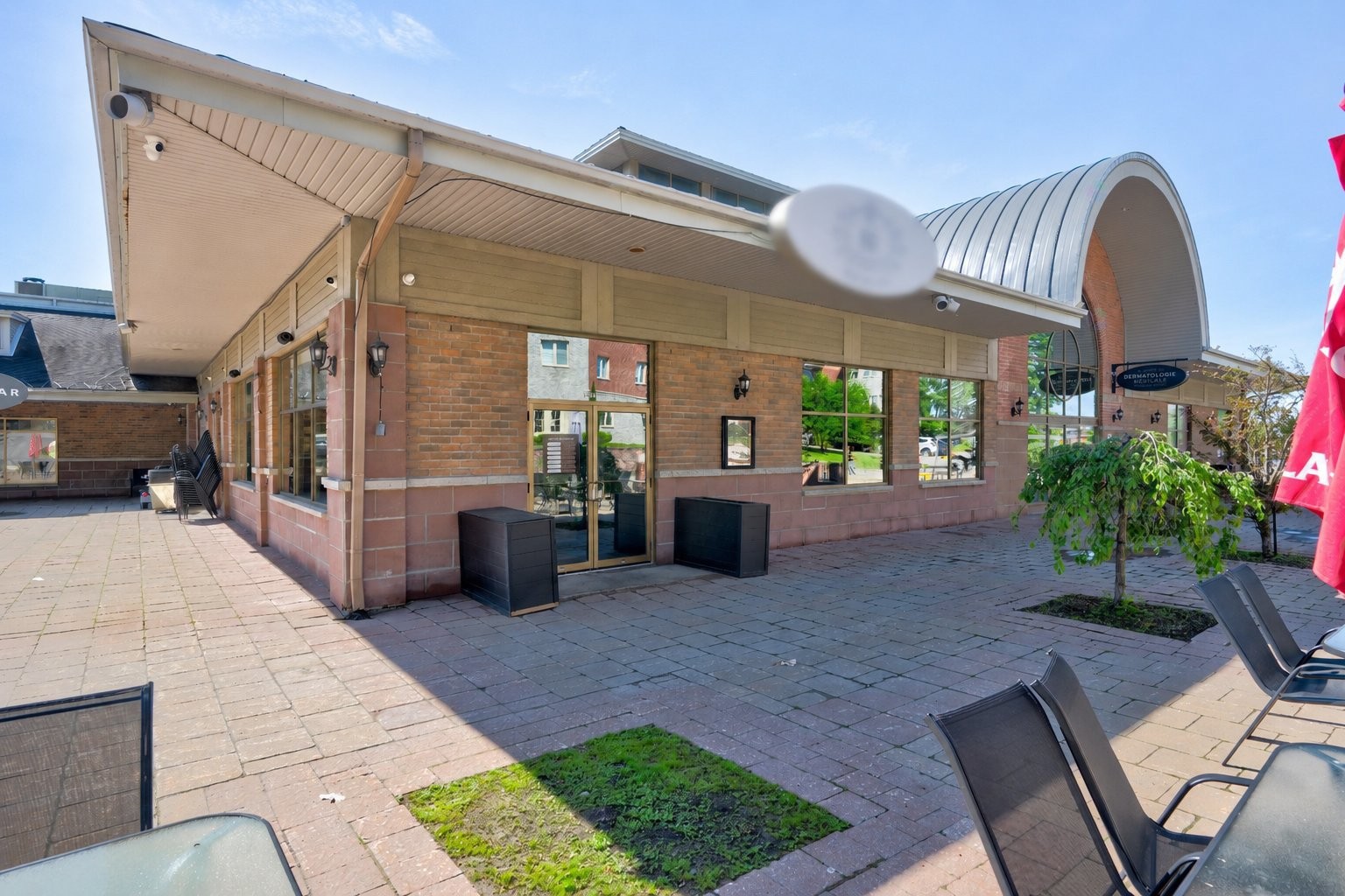 









75


Boul. des Châteaux

,
Blainville,




QC
J6Z4M8

