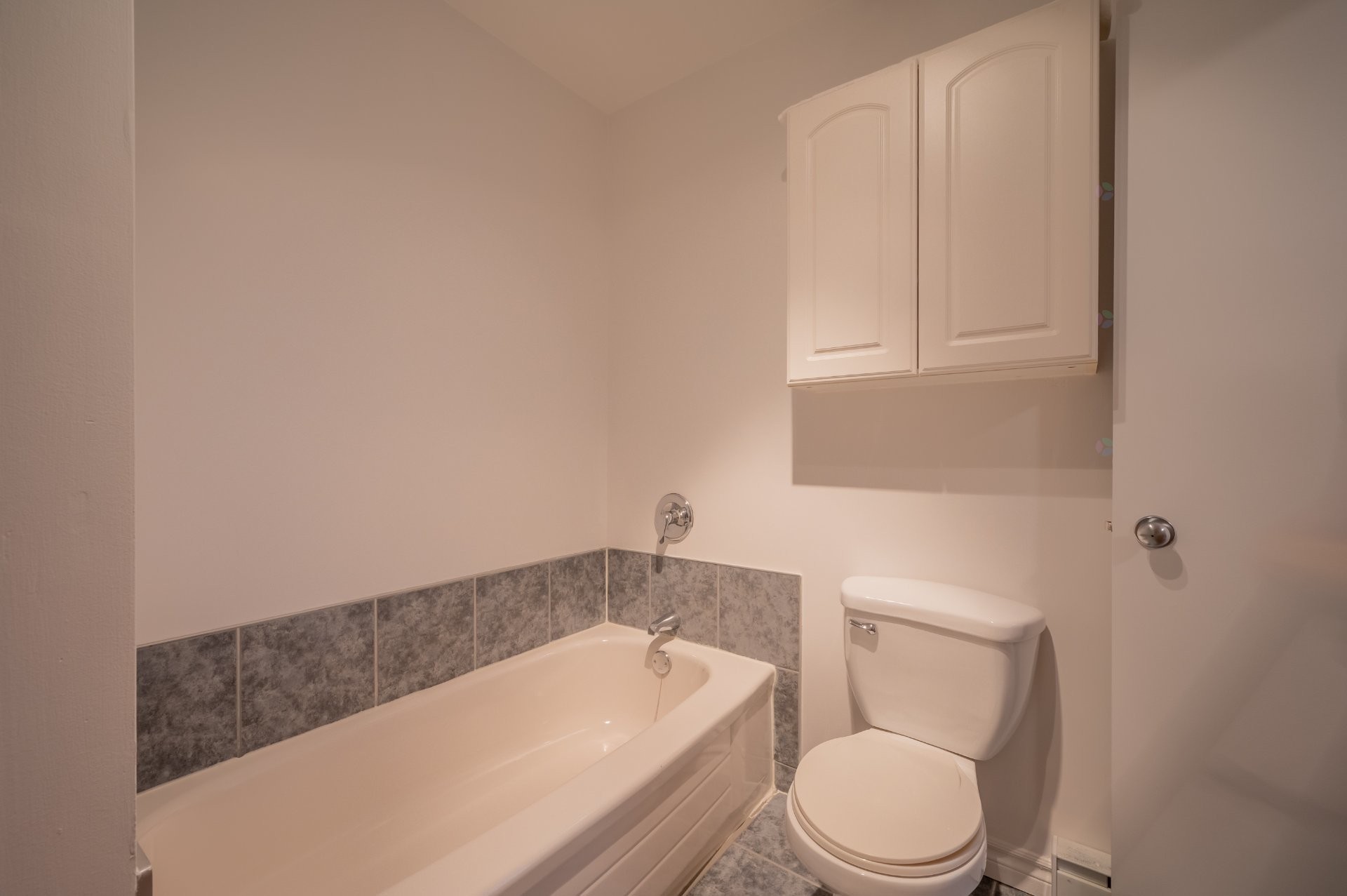 









5377


Boul. Milan

, E,
Brossard,




QC
J4Z2A7

