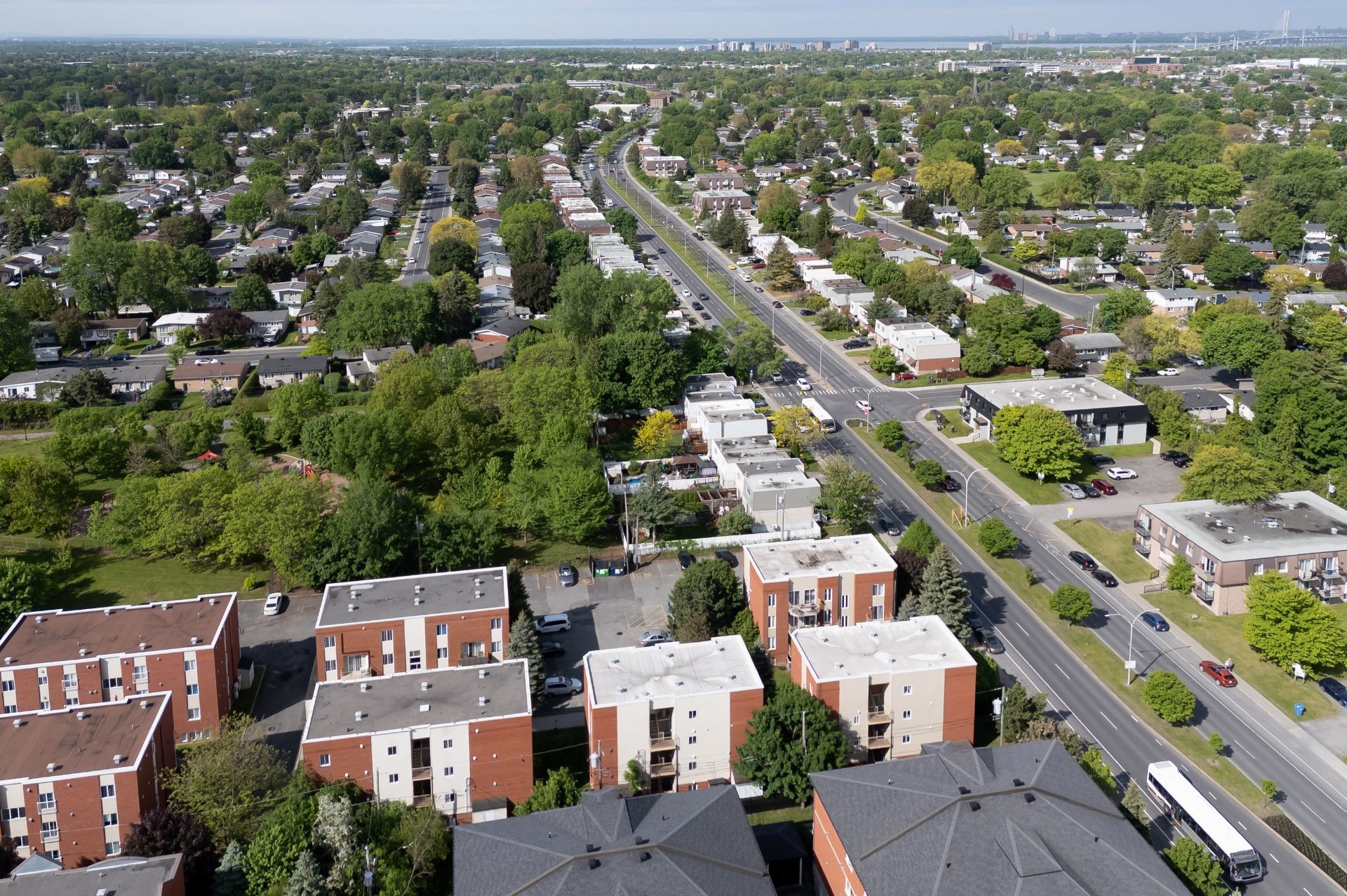 









5377


Boul. Milan

, E,
Brossard,




QC
J4Z2A7

