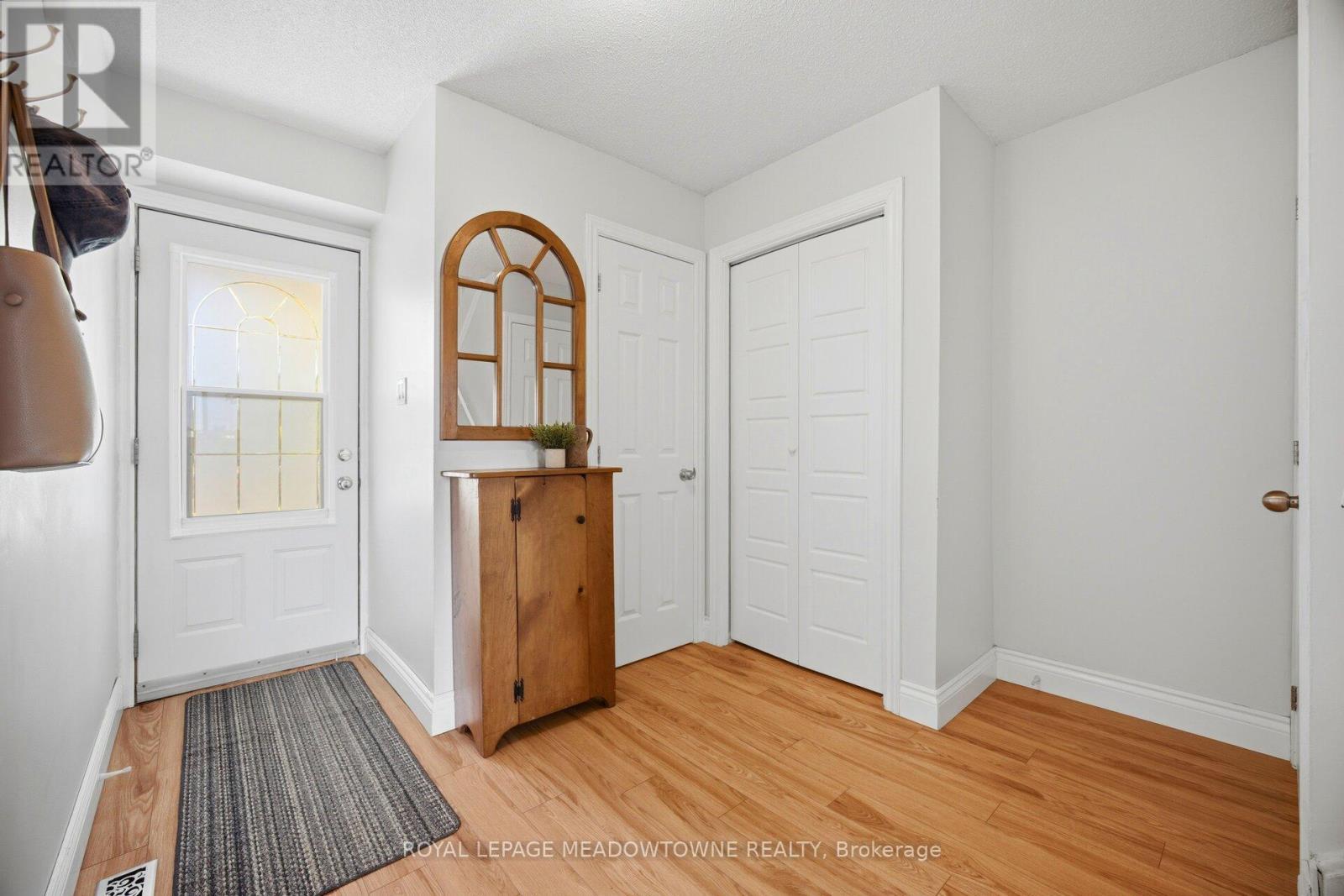 












41 - 561 CHILDS DRIVE

,
Milton,




Ontario
L9T3Z1

