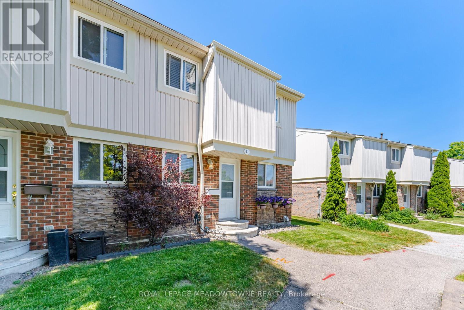 












41 - 561 CHILDS DRIVE

,
Milton,




Ontario
L9T3Z1

