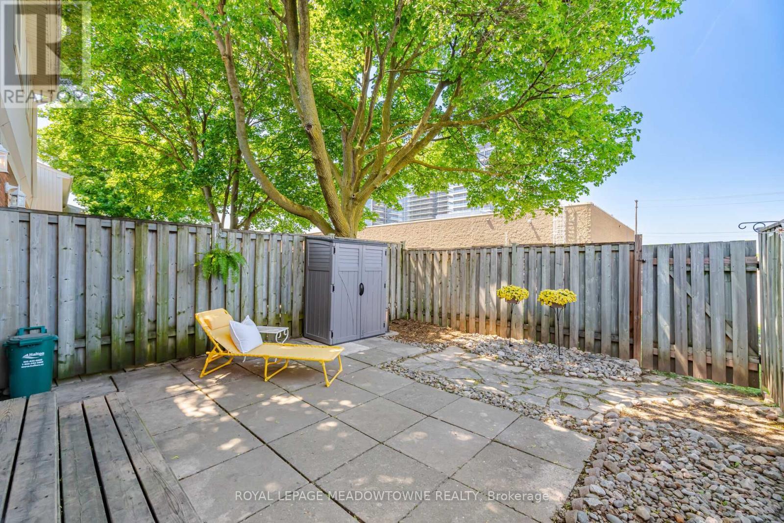 












41 - 561 CHILDS DRIVE

,
Milton,




Ontario
L9T3Z1

