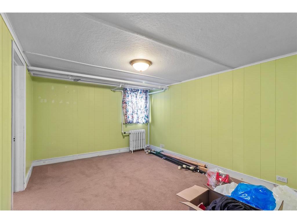 









8


Glenridge

Crescent,
St. John's,




NL
A1A 1T5

