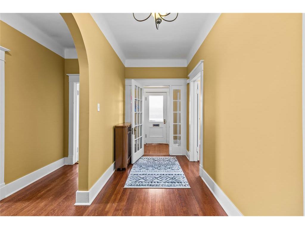 









8


Glenridge

Crescent,
St. John's,




NL
A1A 1T5

