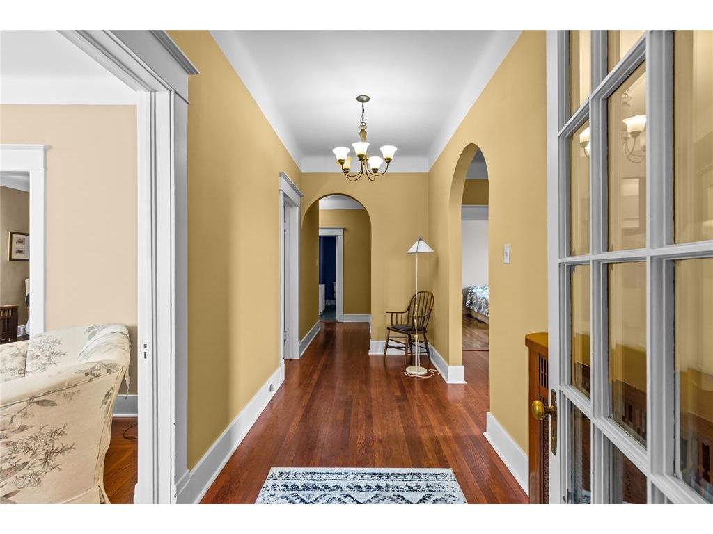 









8


Glenridge

Crescent,
St. John's,




NL
A1A 1T5

