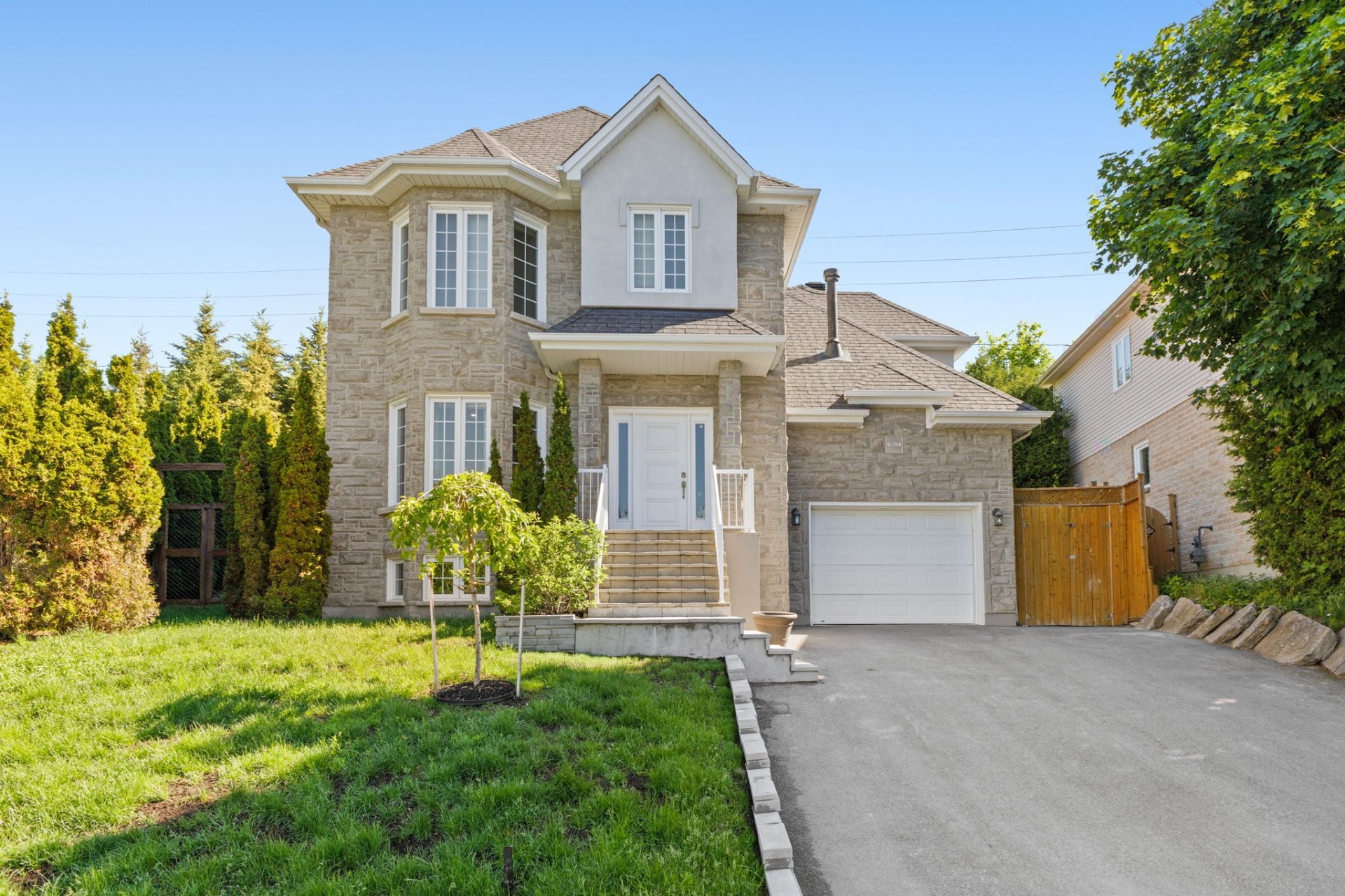 









131


Rue de St-Vallier

,
Gatineau (Gatineau),




QC
J8V3V6

