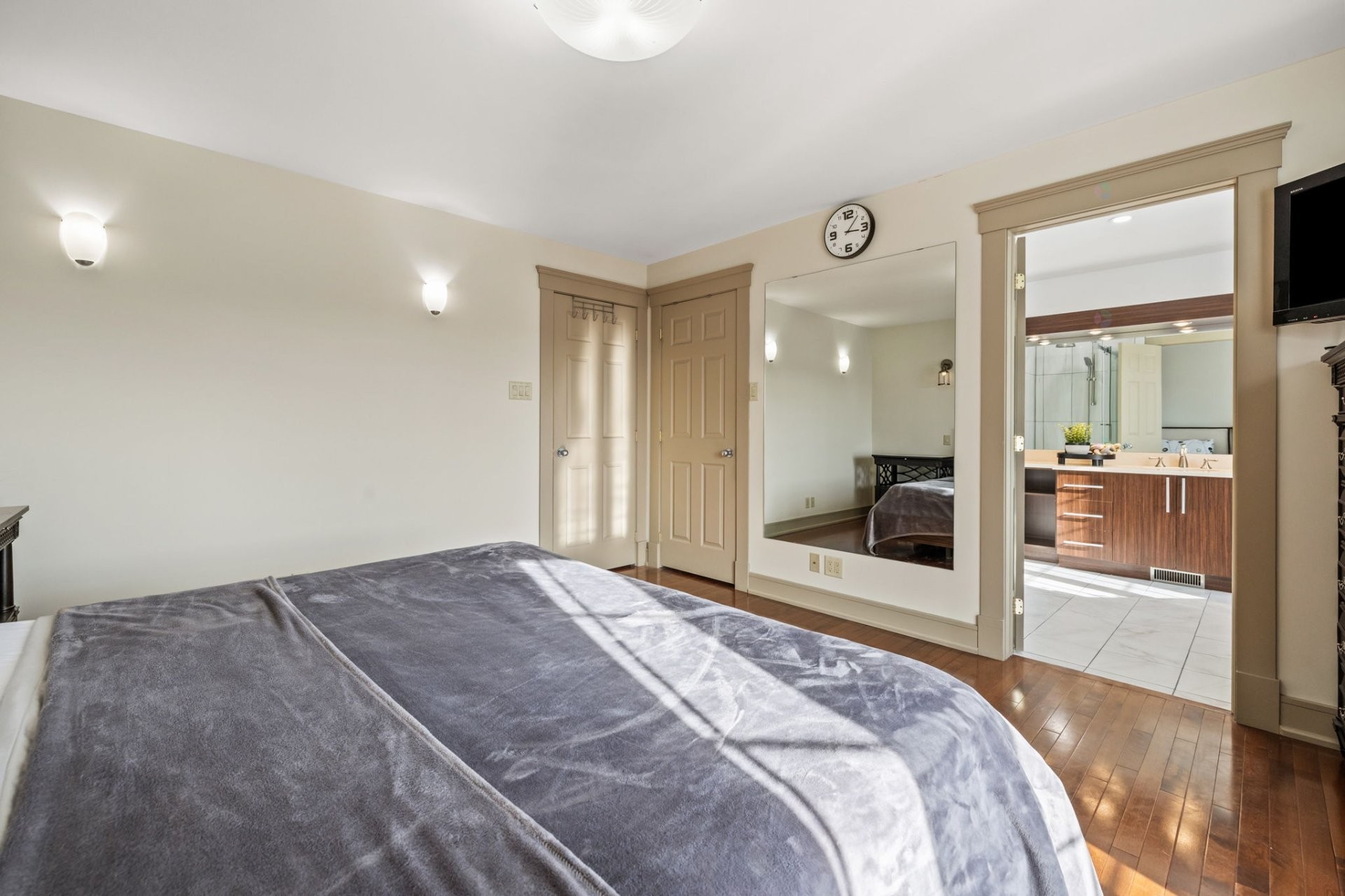 









131


Rue de St-Vallier

,
Gatineau (Gatineau),




QC
J8V3V6

