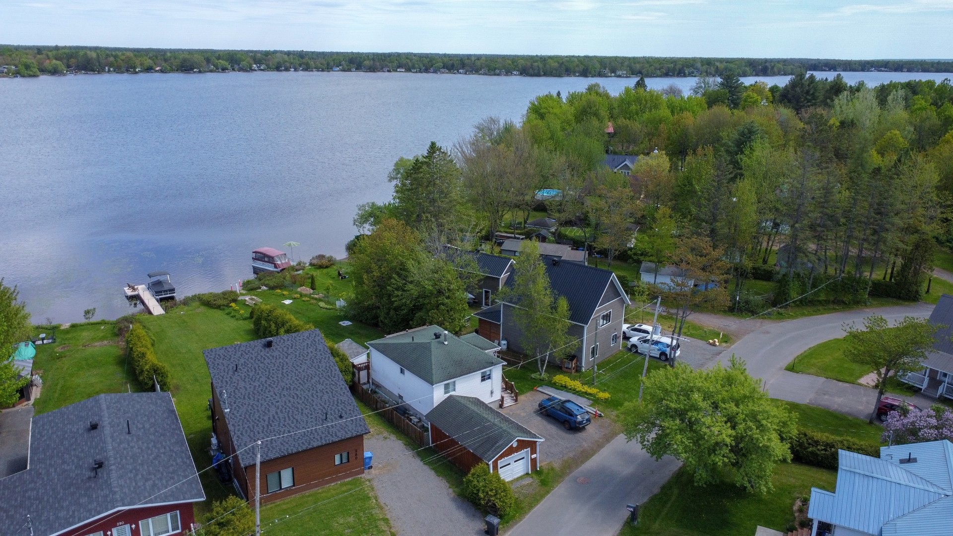 









270


Rue de l'Alouette

,
Shawinigan,




QC
G0X1L0

