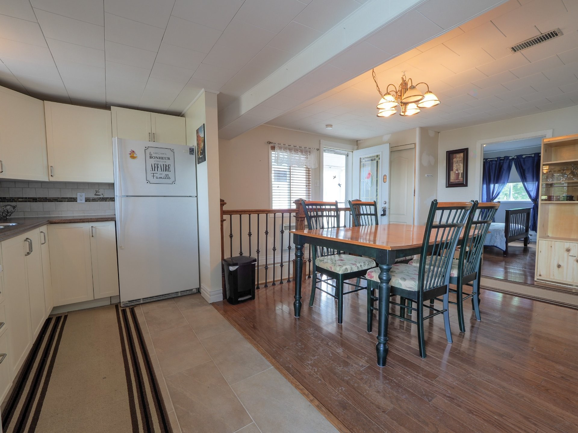









270


Rue de l'Alouette

,
Shawinigan,




QC
G0X1L0


