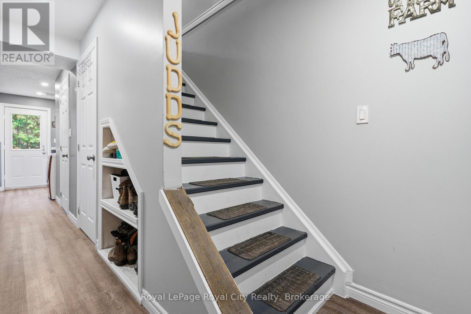 












13 - 320 ALMA STREET

,
Guelph/Eramosa (Rockwood),




Ontario
N0B2K0

