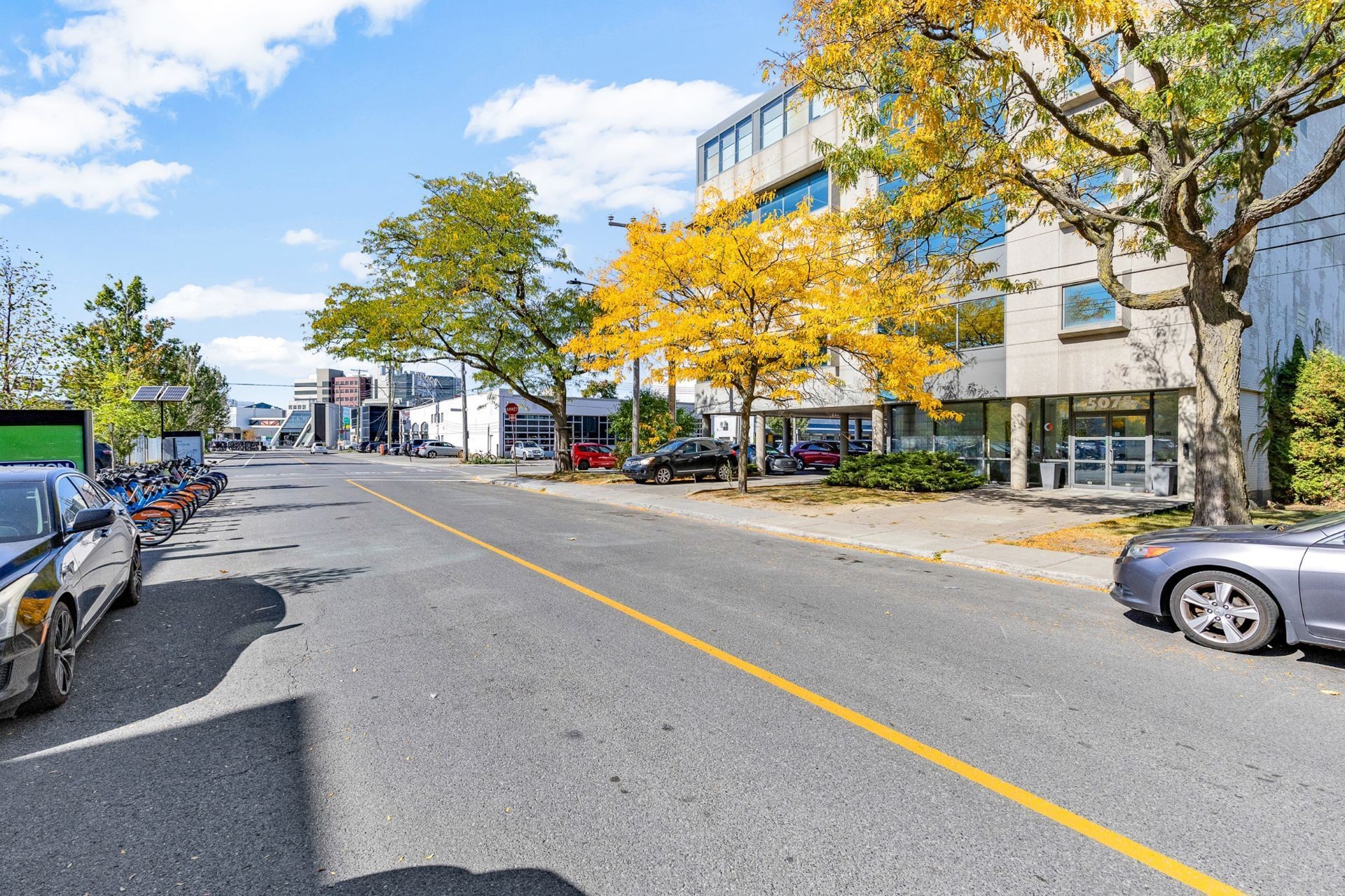 









5075


Rue De Sorel

,
Montréal (Côte-des-Neiges/Notre-Dame-de-Grâce),




QC
H4P1G6

