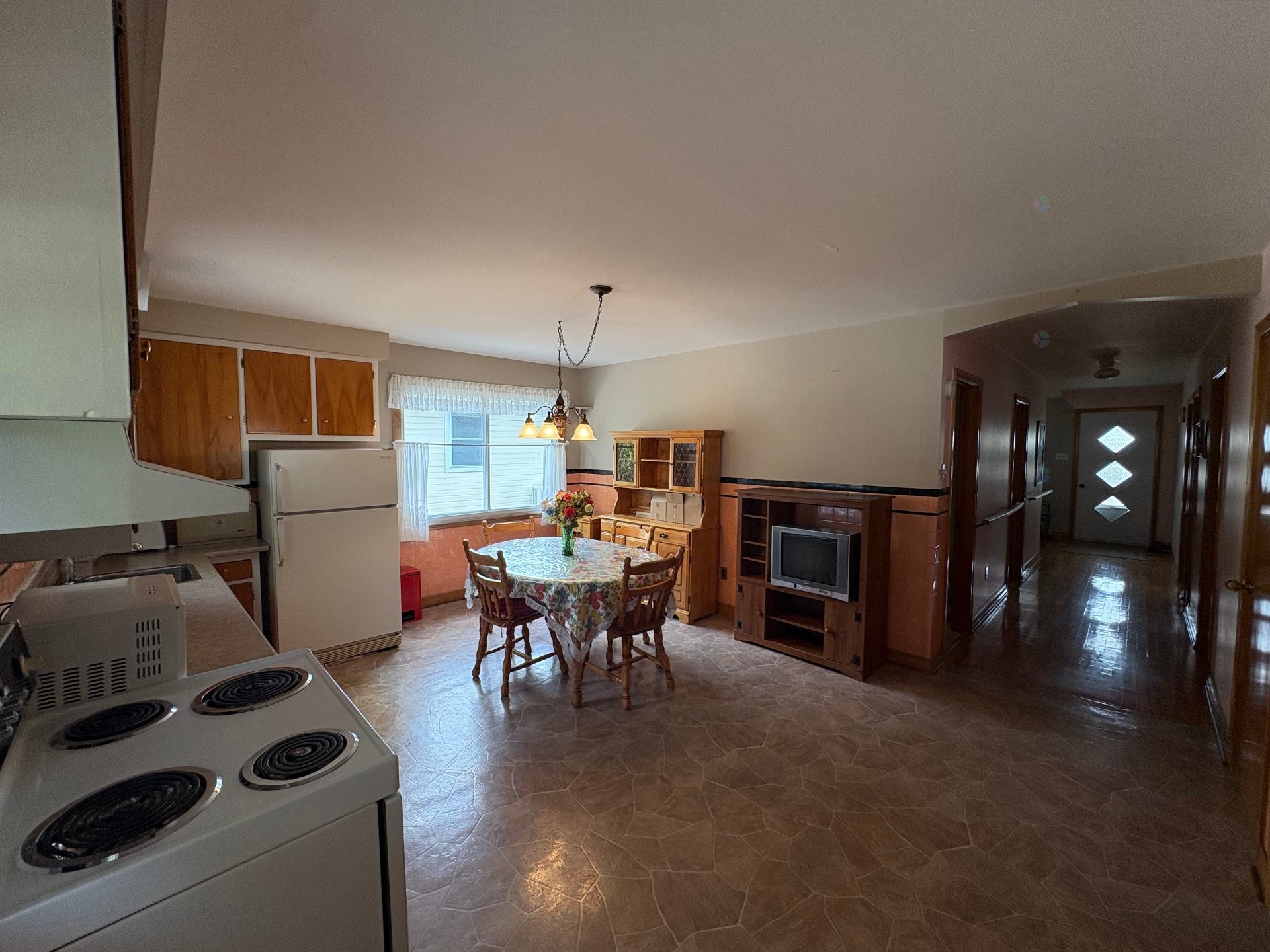 









87


Rue St-Jacques

,
Charlemagne,




QC
J5Z1Z5

