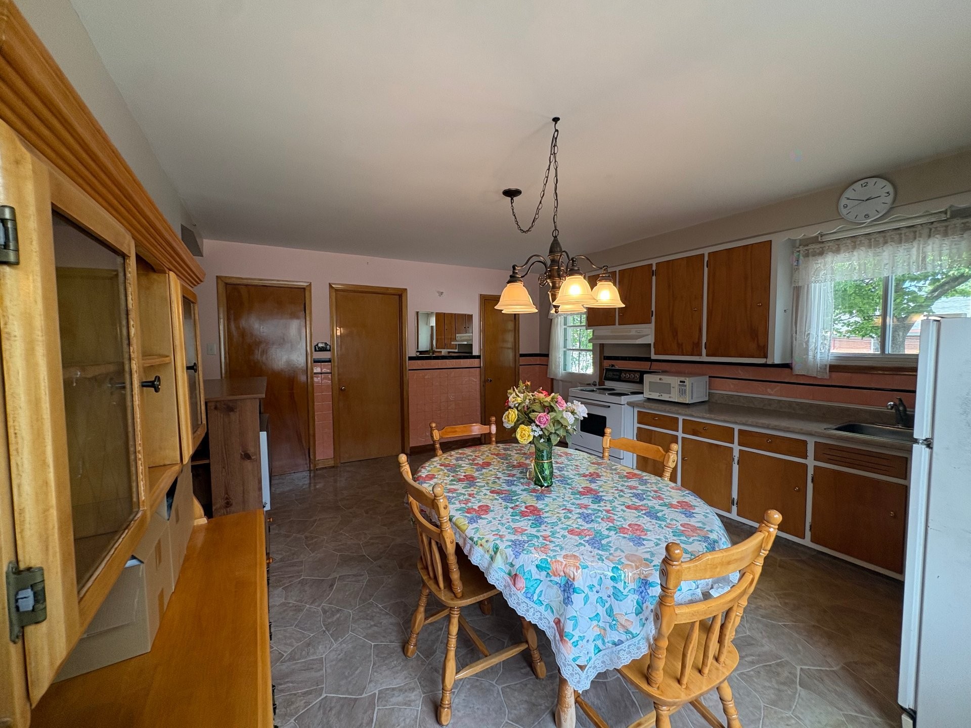 









87


Rue St-Jacques

,
Charlemagne,




QC
J5Z1Z5

