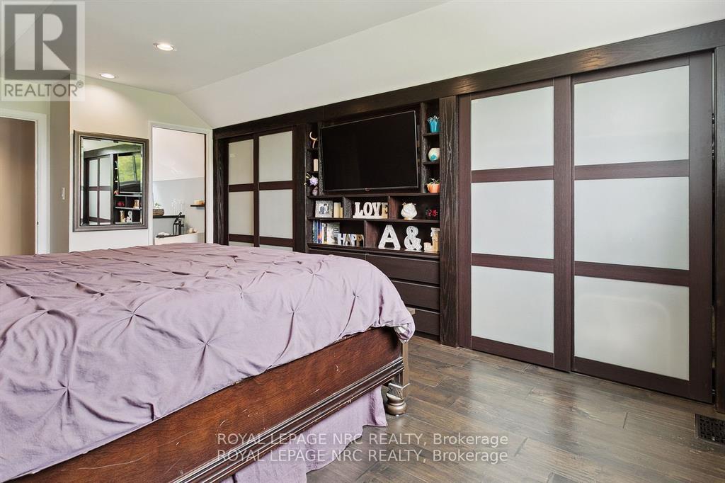 












5240 MARCEL CRESCENT

,
Niagara Falls (Morrison),




Ontario
L2E7M5


