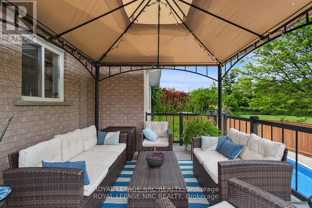 












5240 MARCEL CRESCENT

,
Niagara Falls (Morrison),




Ontario
L2E7M5

