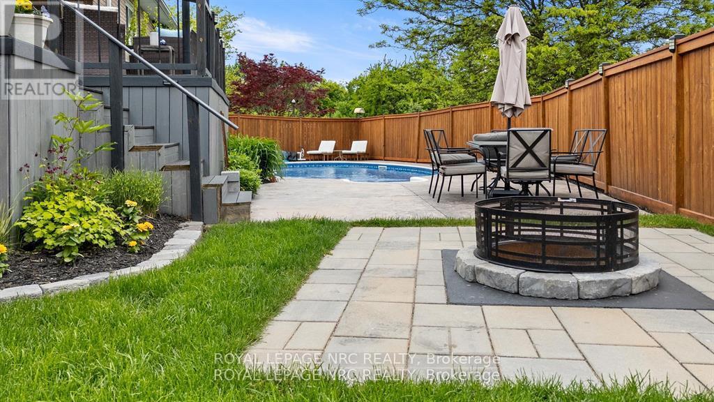 












5240 MARCEL CRESCENT

,
Niagara Falls (Morrison),




Ontario
L2E7M5

