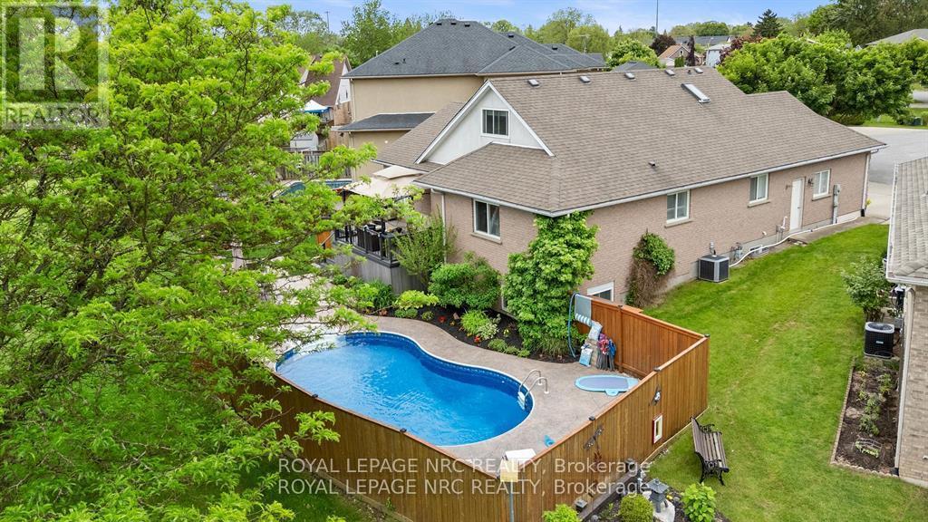












5240 MARCEL CRESCENT

,
Niagara Falls (Morrison),




Ontario
L2E7M5

