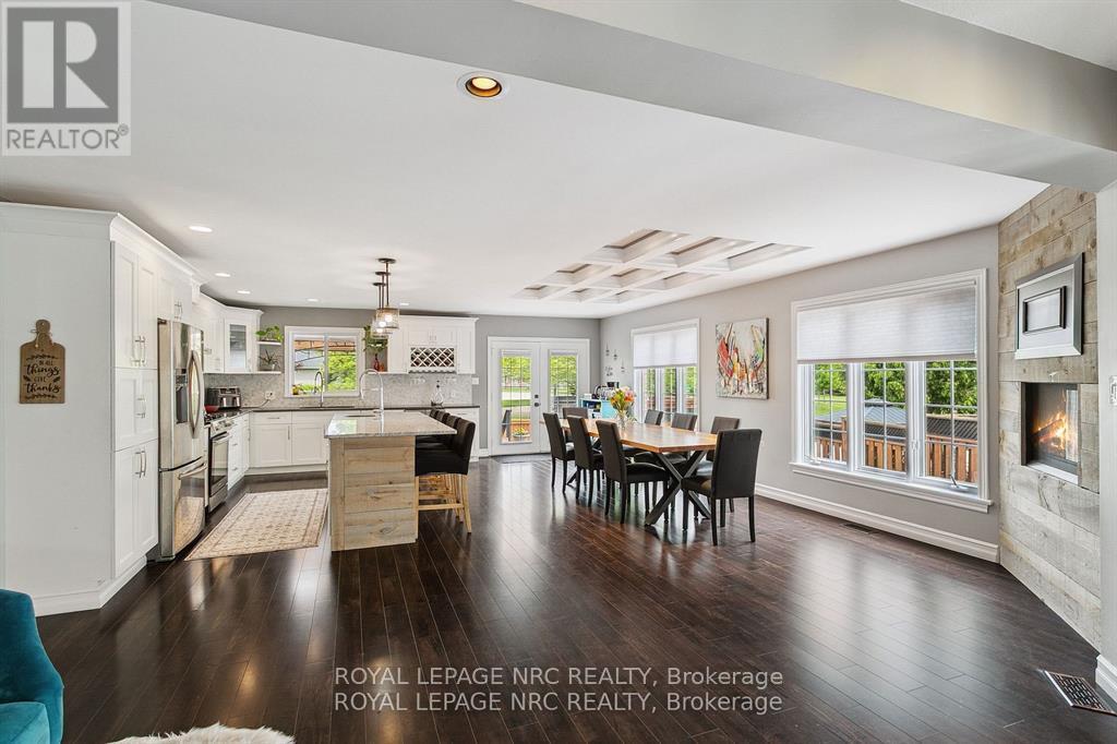 












5240 MARCEL CRESCENT

,
Niagara Falls (Morrison),




Ontario
L2E7M5

