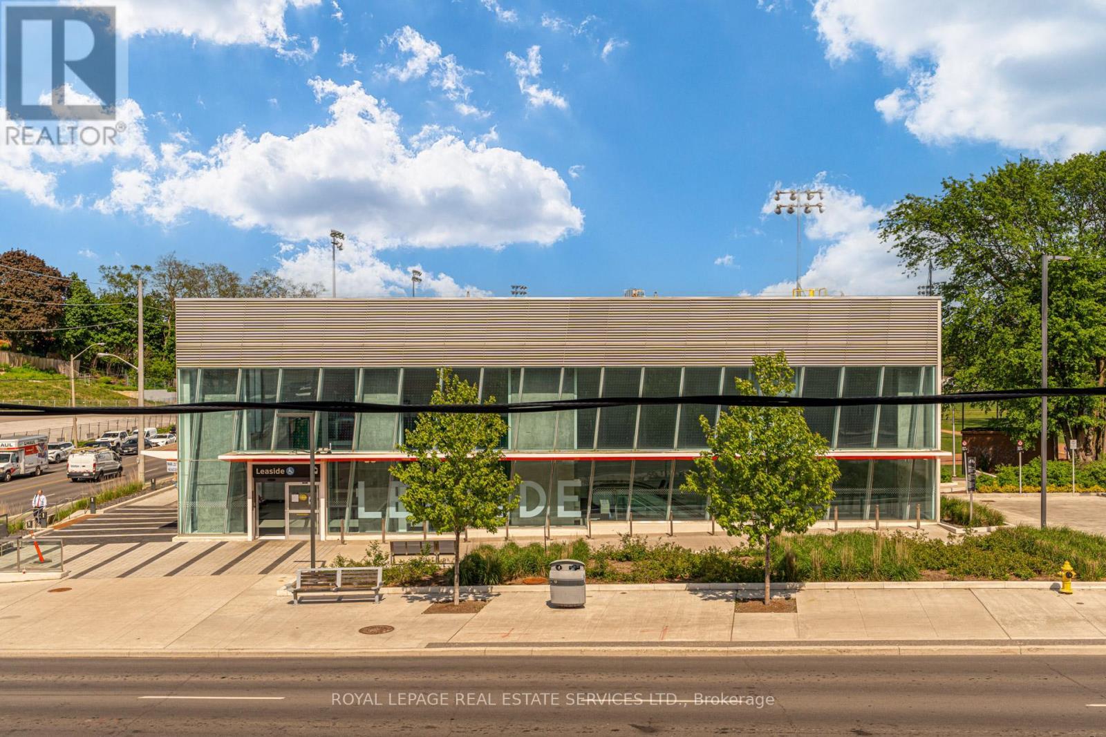 












202 - 1750 BAYVIEW AVENUE

,
Toronto,




Ontario
M4G4H6

