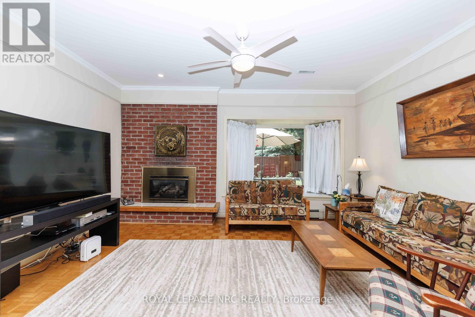 












1273 WINDING TRAIL

,
Mississauga (Applewood),




Ontario
L4Y2T9

