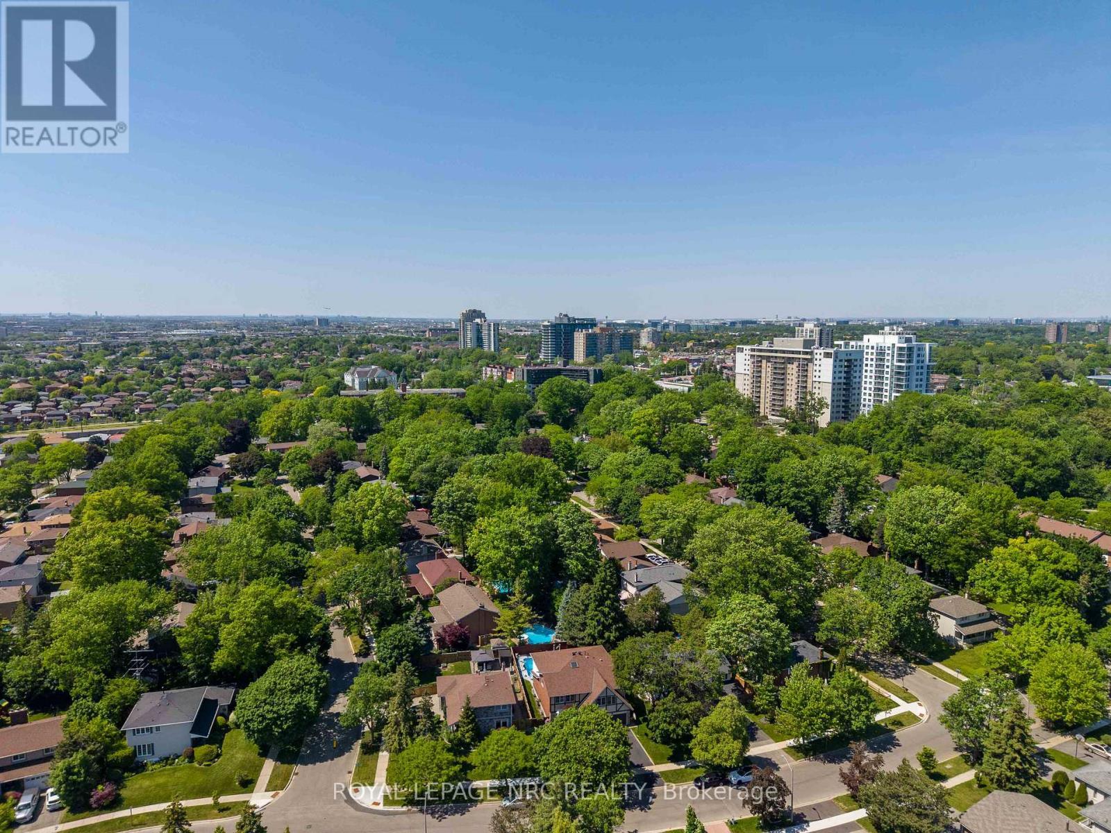 












1273 WINDING TRAIL

,
Mississauga (Applewood),




Ontario
L4Y2T9


