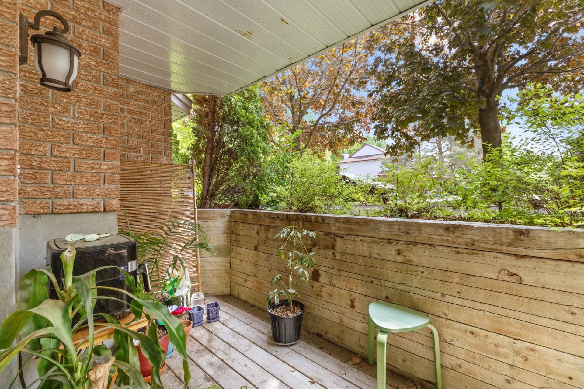 









80


Boul. Louise-Campagna

, 1,
Gatineau (Hull),




QC
J9A2X8

