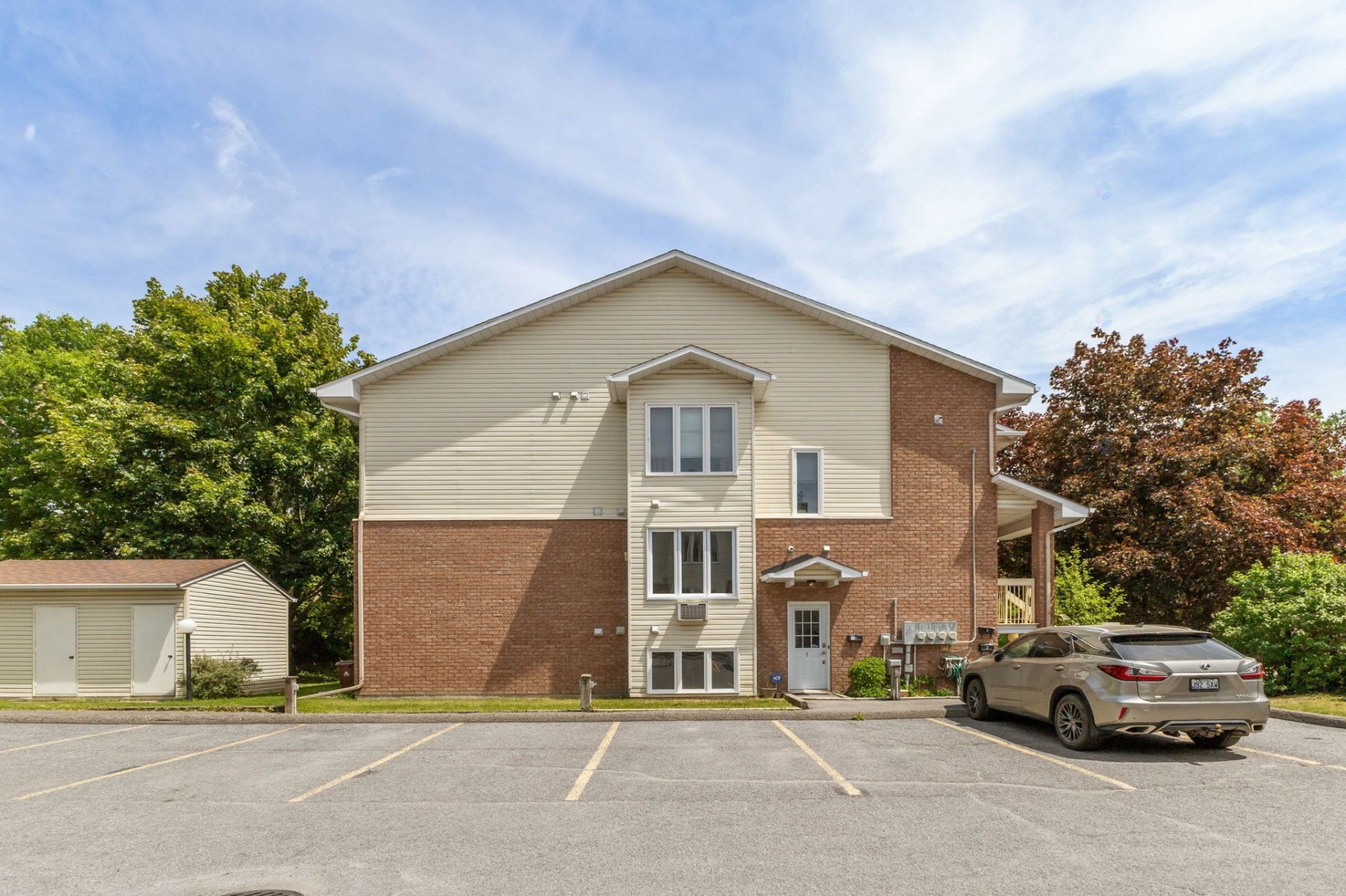 









80


Boul. Louise-Campagna

, 1,
Gatineau (Hull),




QC
J9A2X8

