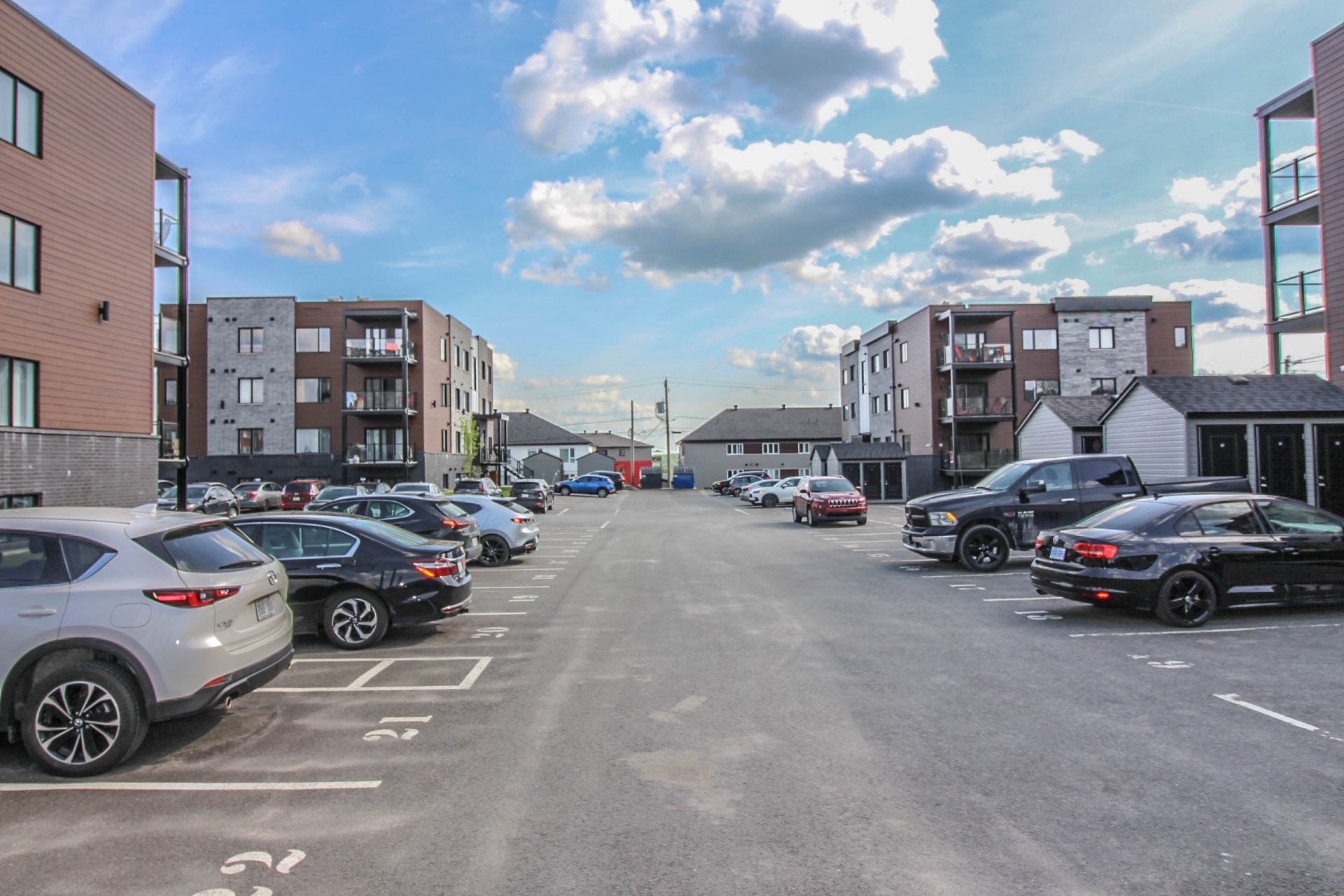 









2357


Rue Harold-Cooke

, 202,
Sherbrooke (Les Nations),




QC
J1H0M5

