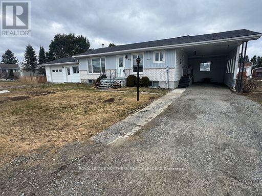 












47 DOYON ST FAUQUIER

,
Kapuskasing,




Ontario
P0L1G0

