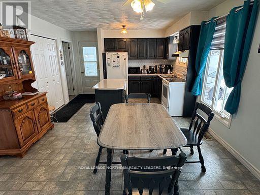 












47 DOYON ST FAUQUIER

,
Kapuskasing,




Ontario
P0L1G0


