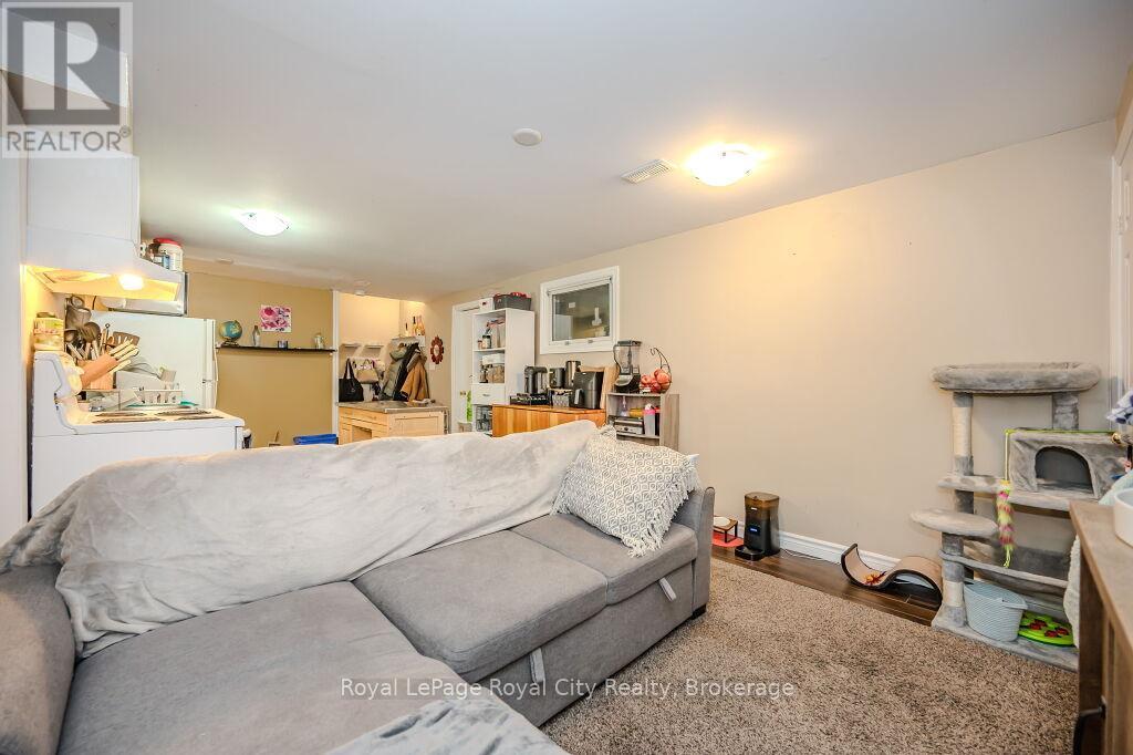 












BASEMENT - 337 IRONWOOD ROAD

,
Guelph (Kortright West),




Ontario
N1G3P2

