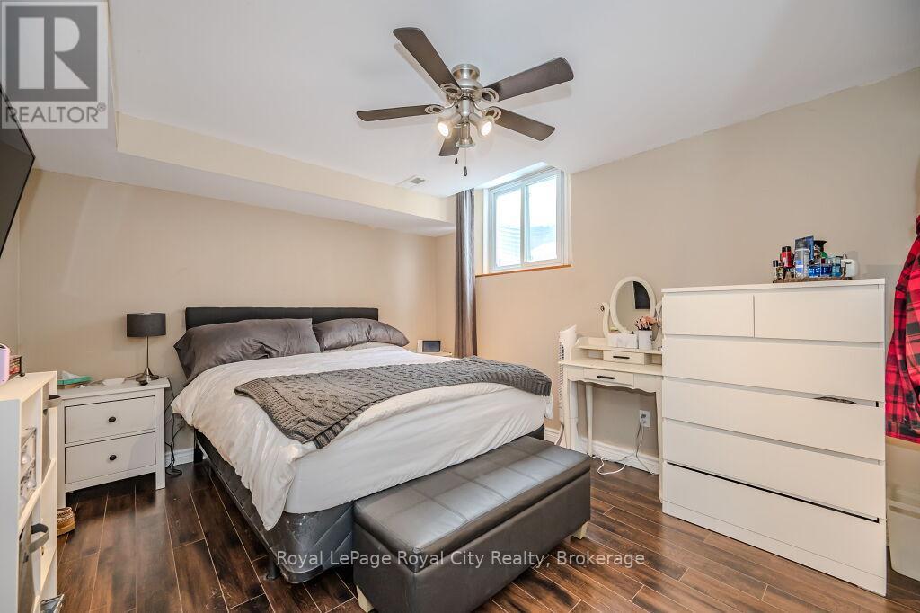 












BASEMENT - 337 IRONWOOD ROAD

,
Guelph (Kortright West),




Ontario
N1G3P2

