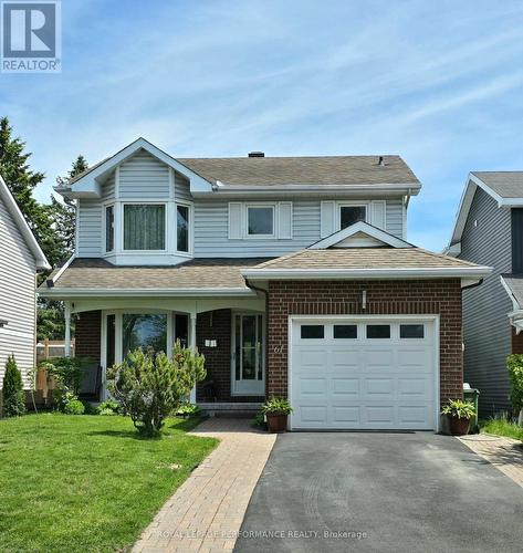 61 Hawley Crescent
