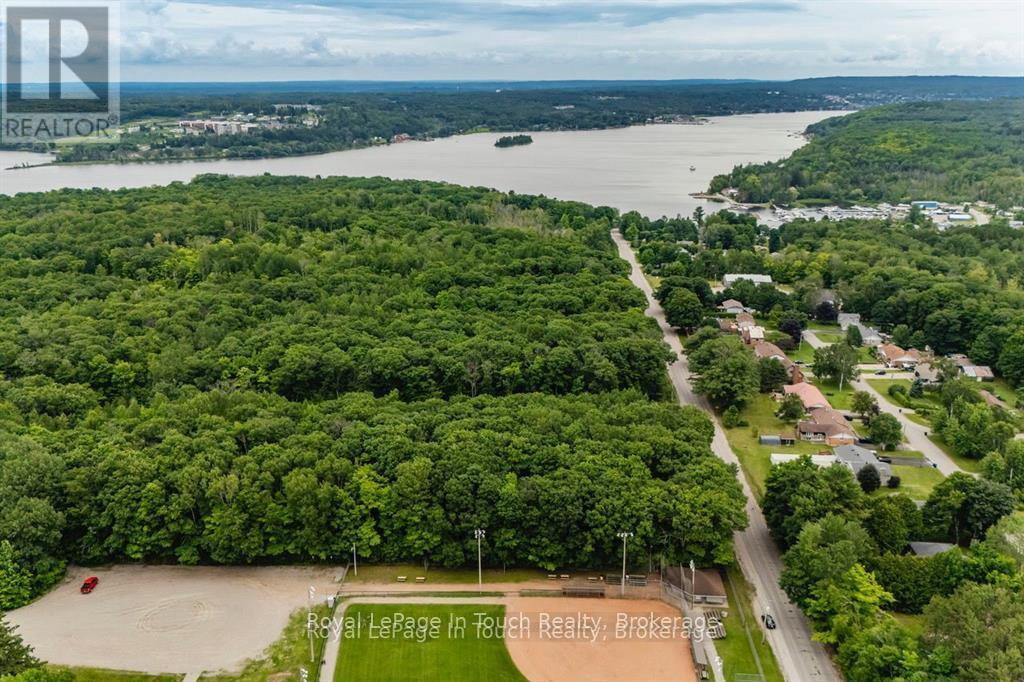 












LT 49 WHISPERING PINE CIRCLE E

,
Tiny,







Ontario
L9M0C2

