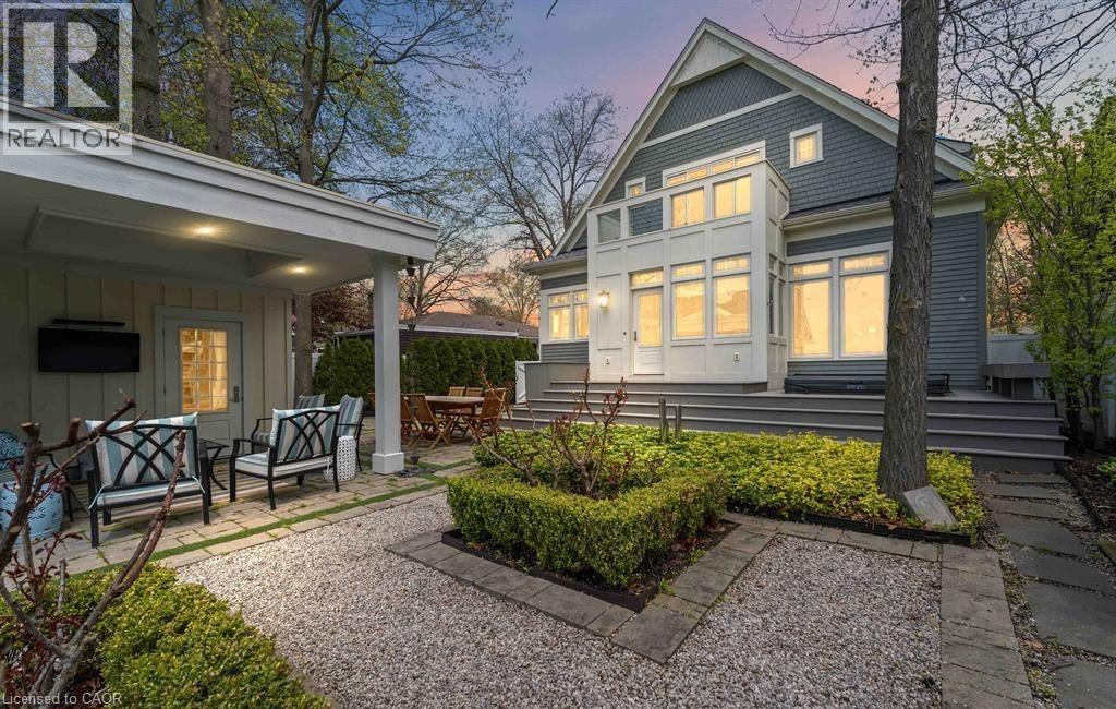 












20 SHAKESPEARE Avenue

,
Niagara-on-the-Lake,




Ontario
L0S1J0

