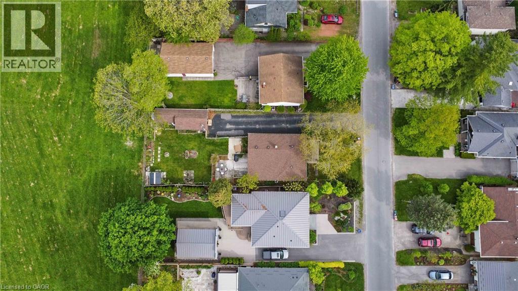 












20 SHAKESPEARE Avenue

,
Niagara-on-the-Lake,




Ontario
L0S1J0

