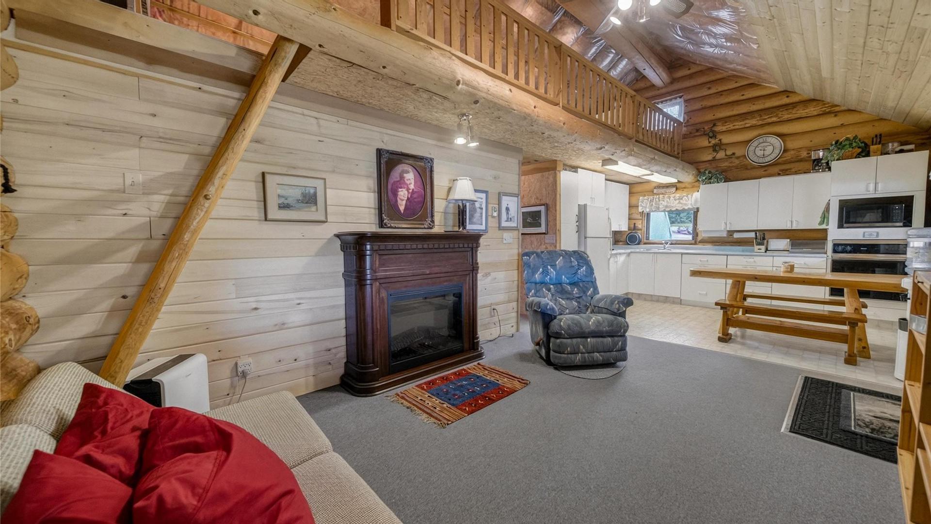 









6279


Tie Lake Shore

Road,
Jaffray,




BC
V0B 1T0

